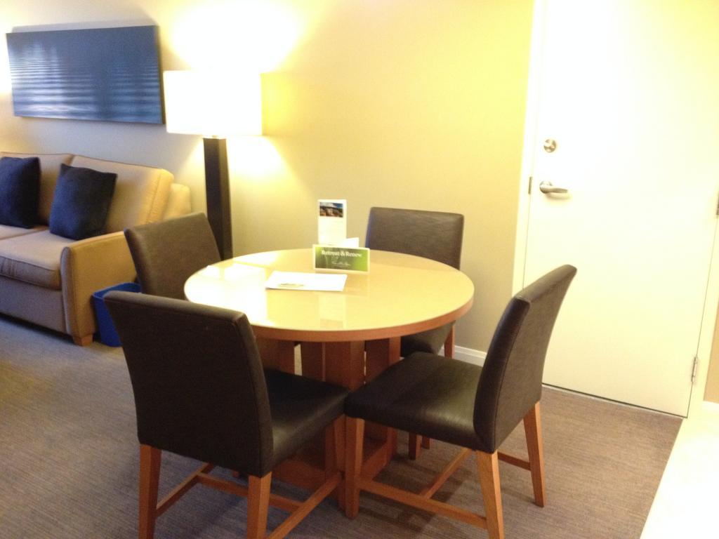 The Westin By Latour Aparthotel Whistler Room photo